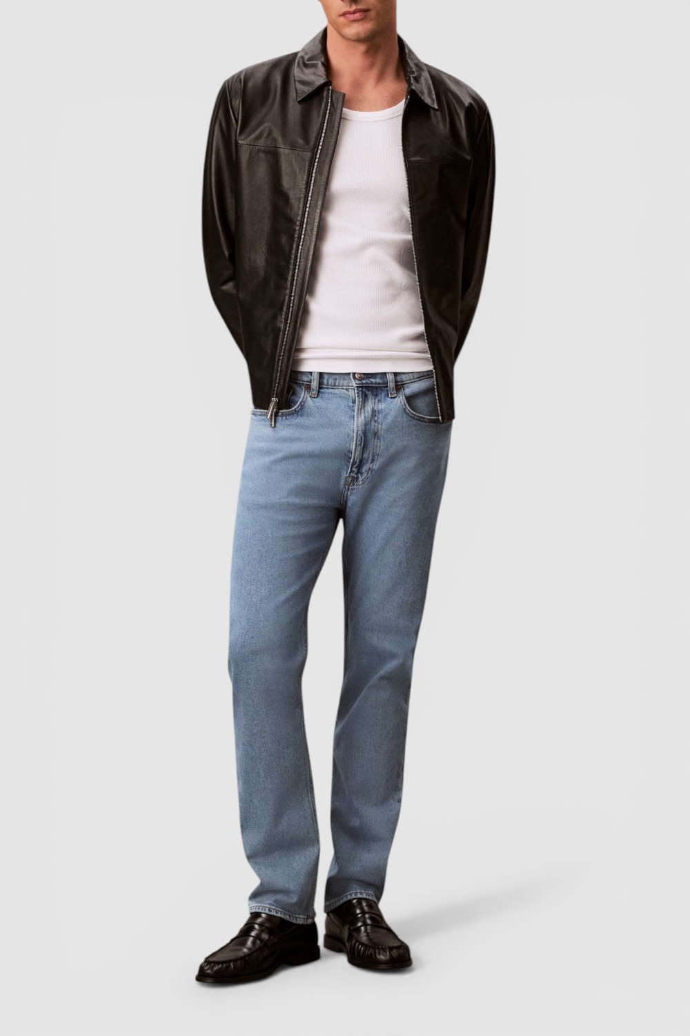 תמונת כל הלוק של גופיית ריב